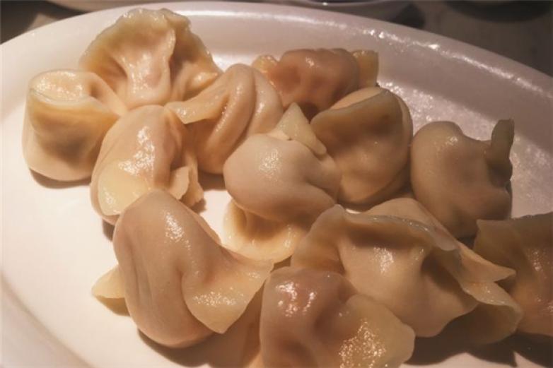 董鮮生海膽水餃