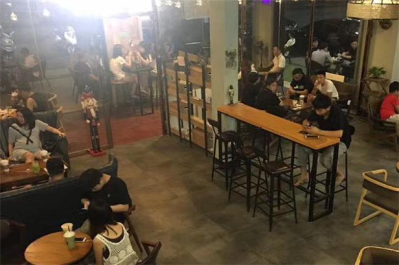 沏質(zhì)新中式鮮茶