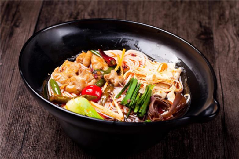 張品記火鍋米線