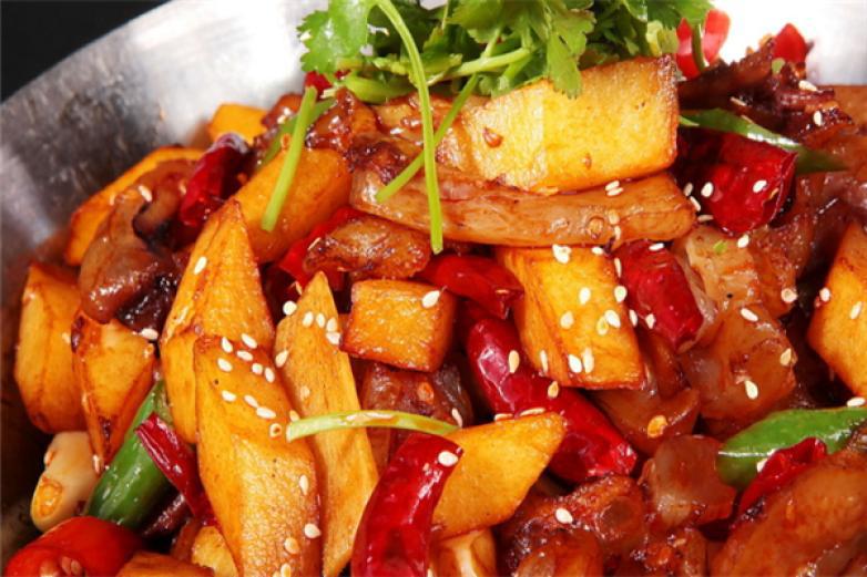 呱呱叫干鍋主題餐廳