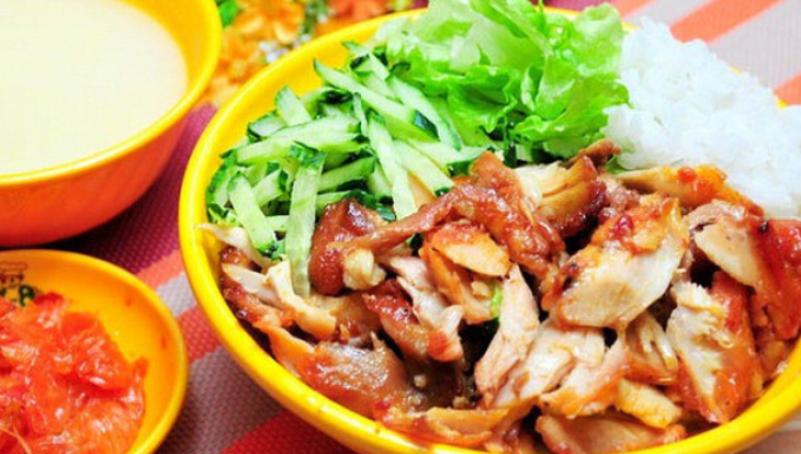 小饞貓烤肉拌飯