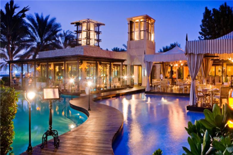 純水岸度假酒店