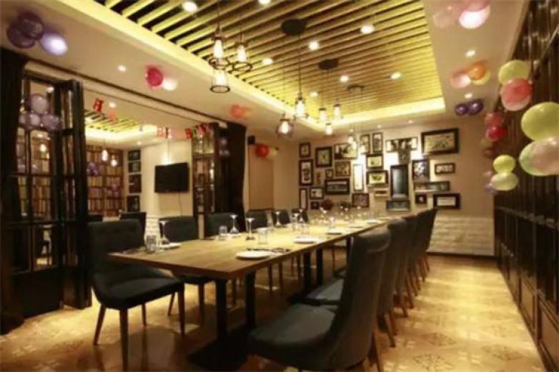 椒氣辣皇時(shí)尚辣吧