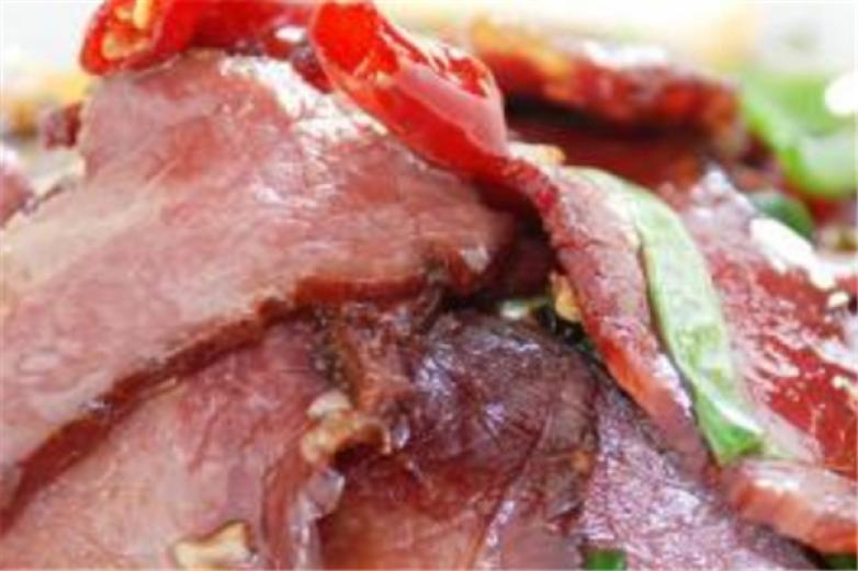 夢(mèng)哥汗牛肉杯