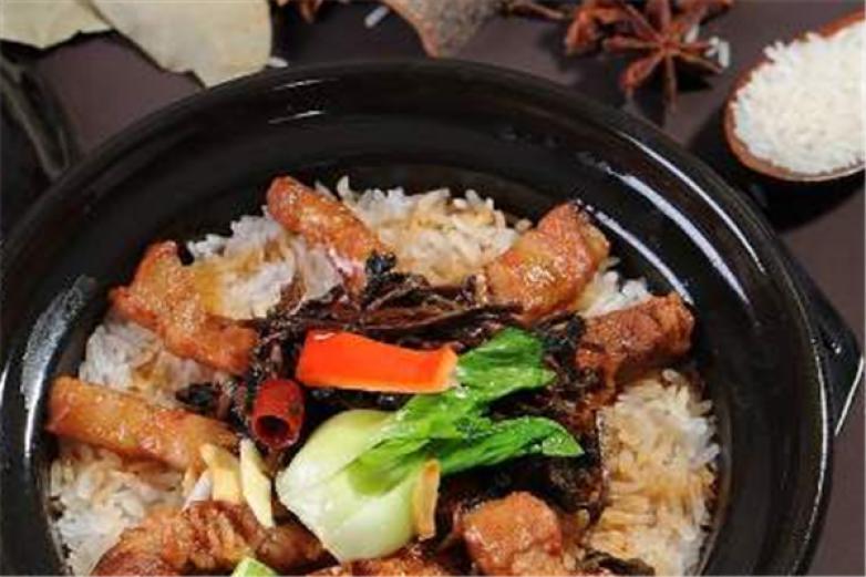 阿昌佳人煲仔飯