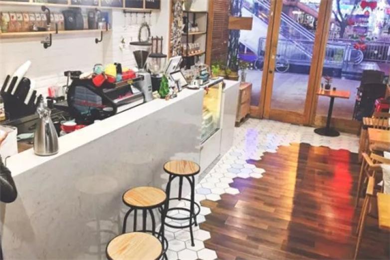 一杯時光休閑吧