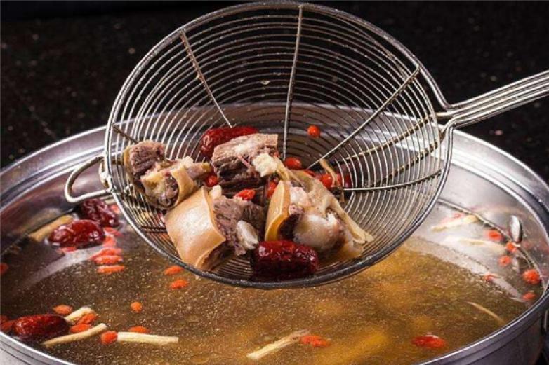 喜洋洋老湯火鍋