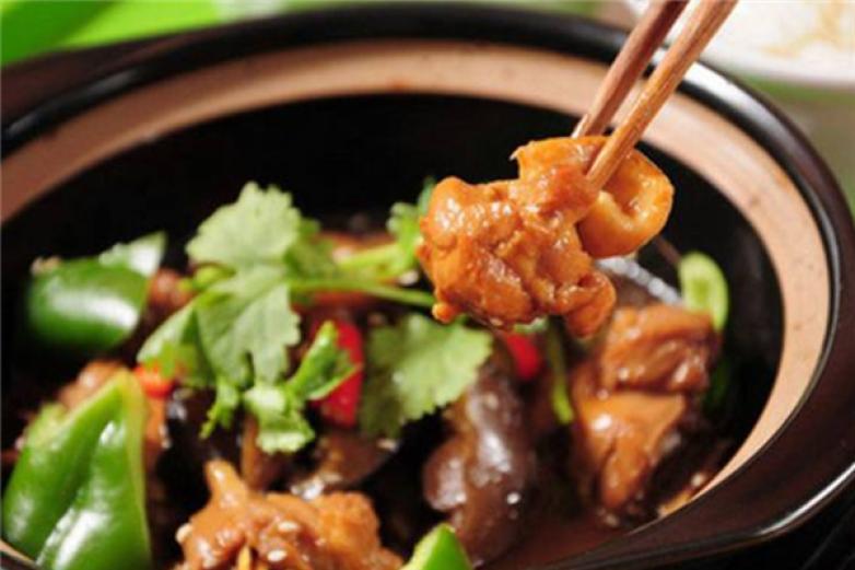 悅味思黃燜雞米飯