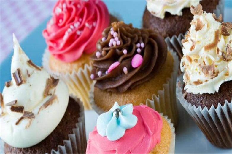 十一時(shí)蛋糕