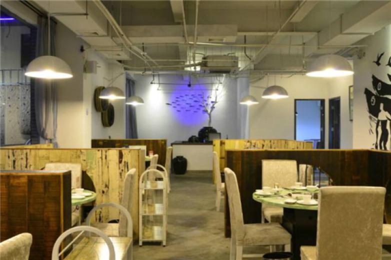 亦撈坊時(shí)尚火鍋