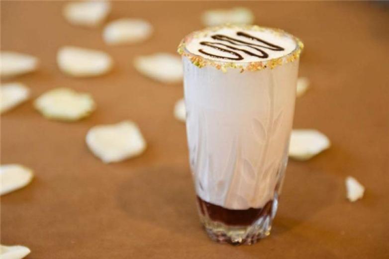 蜜盞奶茶