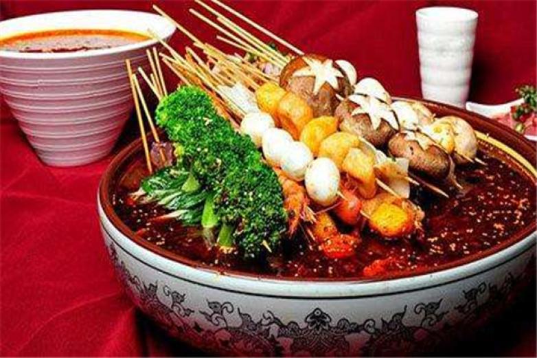 鬧十八冷鍋串串