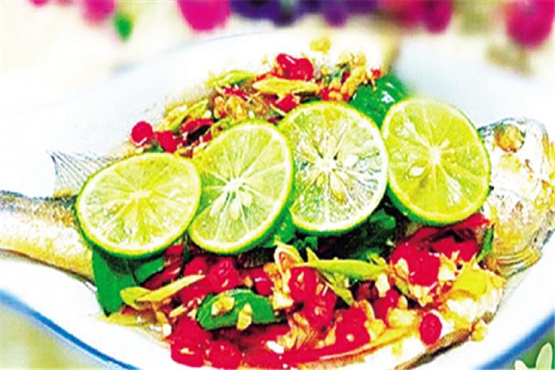 荷泰東南亞餐廳