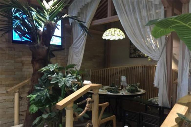 四季椰林椰子雞