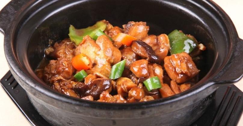 張一絕黃燜雞米飯