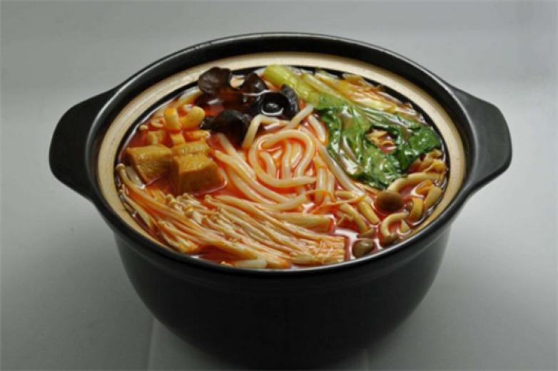樂(lè)山砂鍋米線