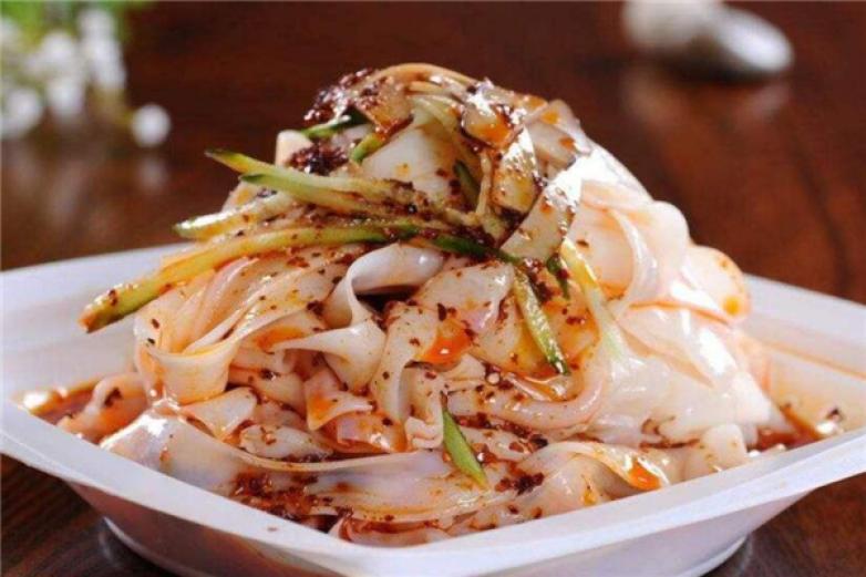 詠春勁道涼皮鋪