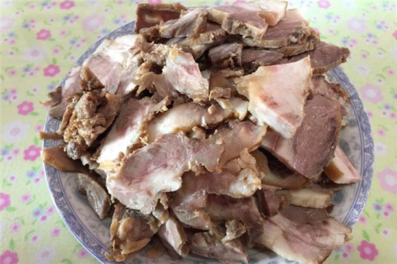 老天橋熏雞醬肉