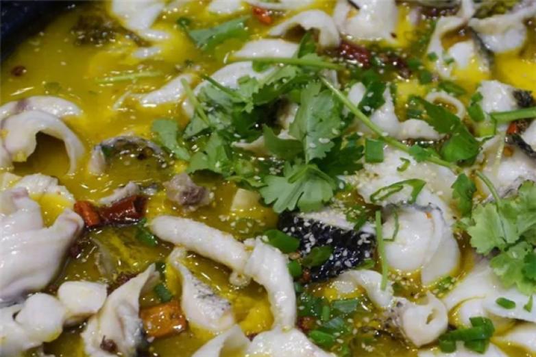 秧秧魚小魚火鍋