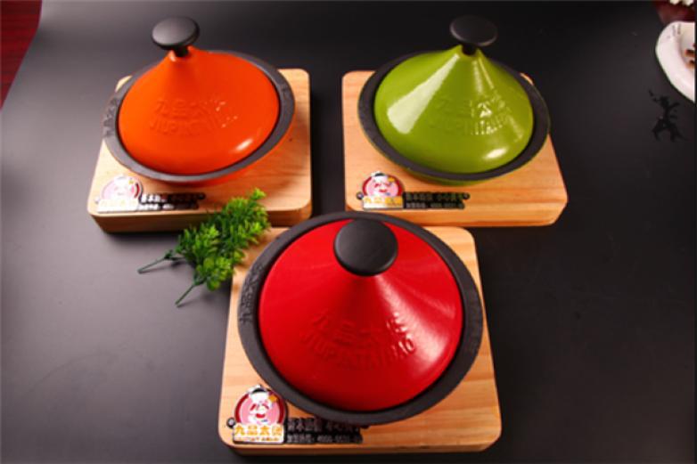 九品太煲養(yǎng)生鐵煲飯