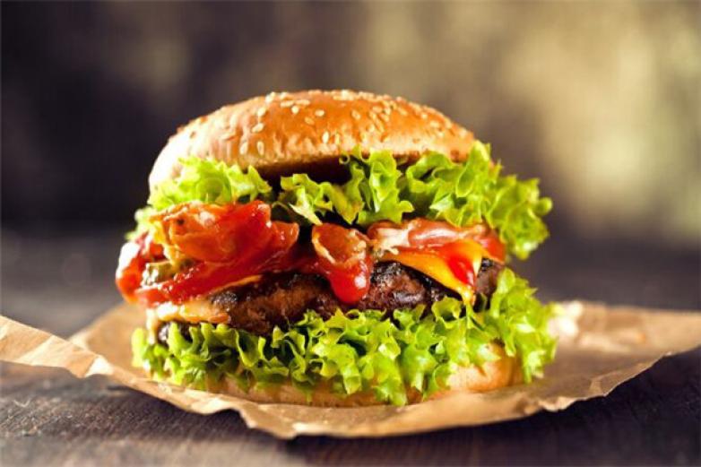 里里西炸雞漢堡