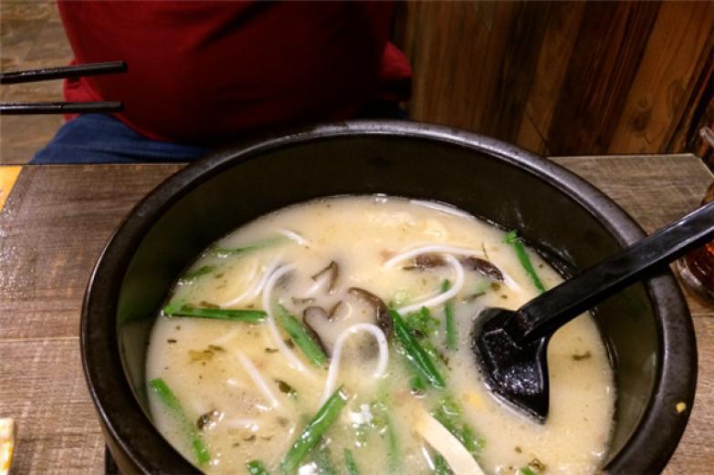 天水王婭萍過橋米線