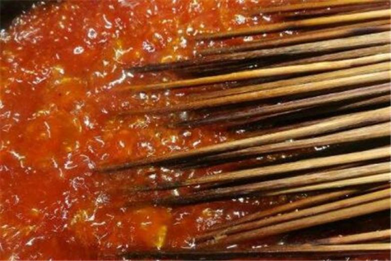 吃鬧熱小郡肝串串香