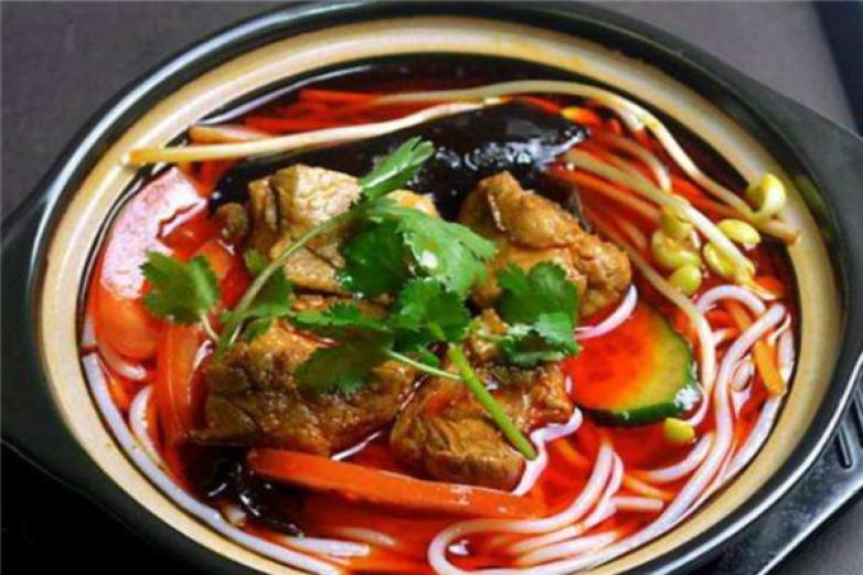 二兩三兩原創(chuàng)火鍋米線