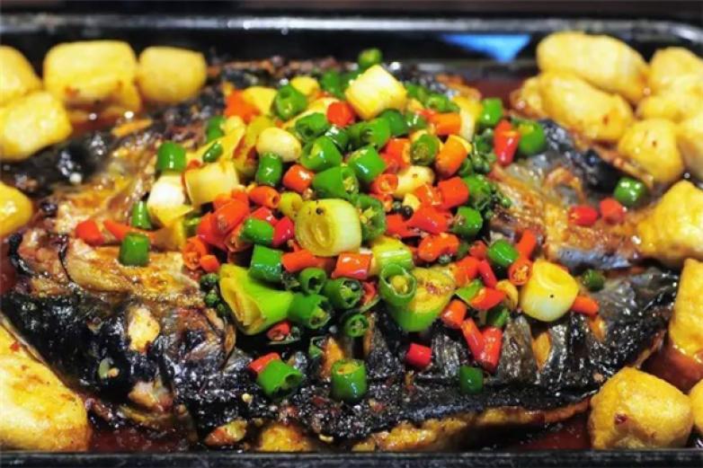 卡哇噻紙上烤魚