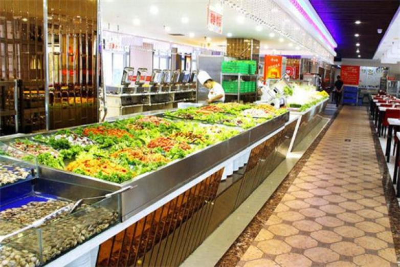 紅透天自助火鍋