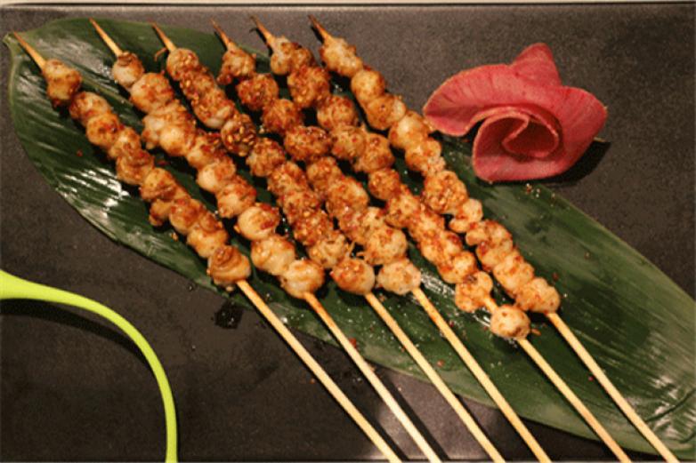 牛人自助紙上烤肉免費火鍋