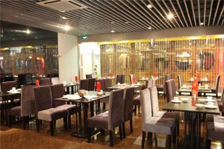 順溜家德麻辣燙