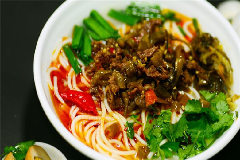 一鍋香過橋米線