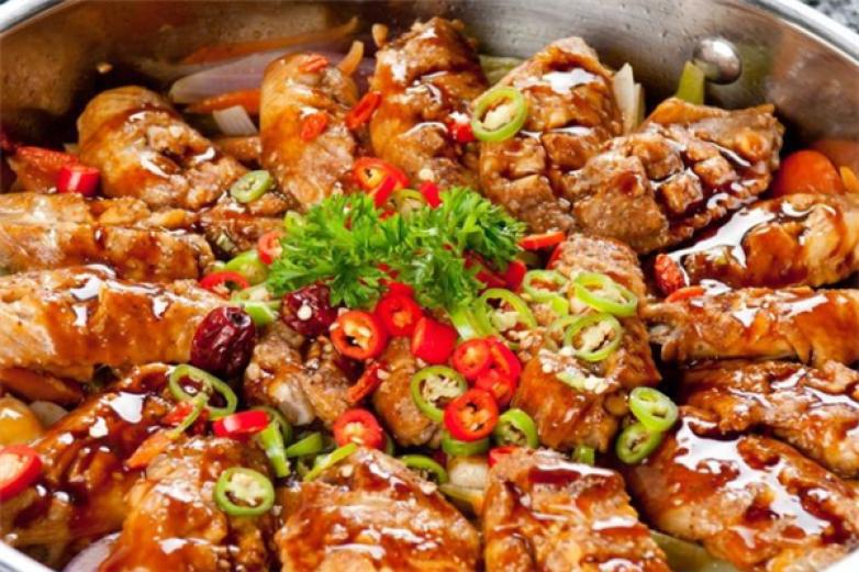 禾佰肴滿漢燜品