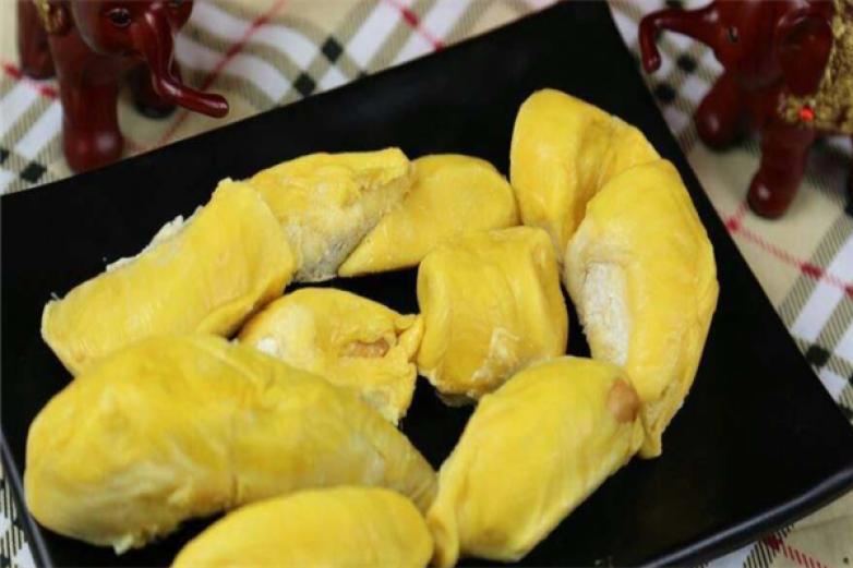 半山芭貓山王榴蓮甜品