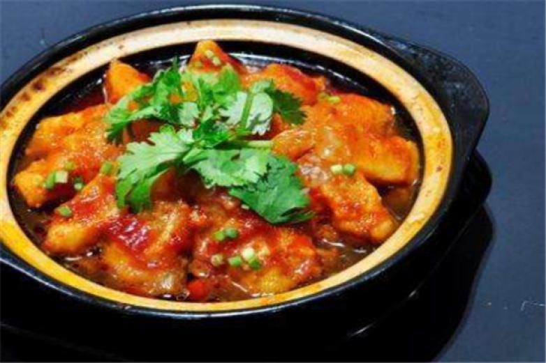 巧仙婆砂鍋燜魚(yú)飯