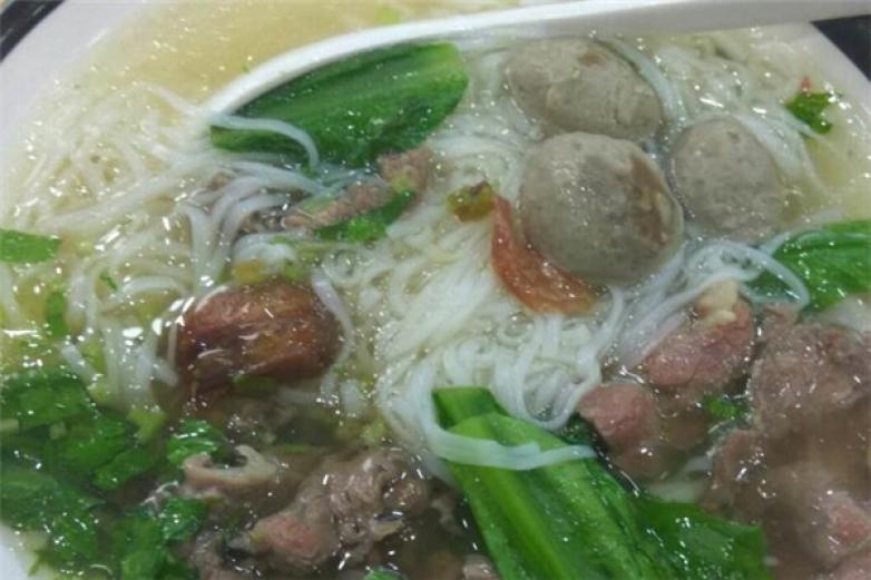 ?壹只牛牛肉粿條湯