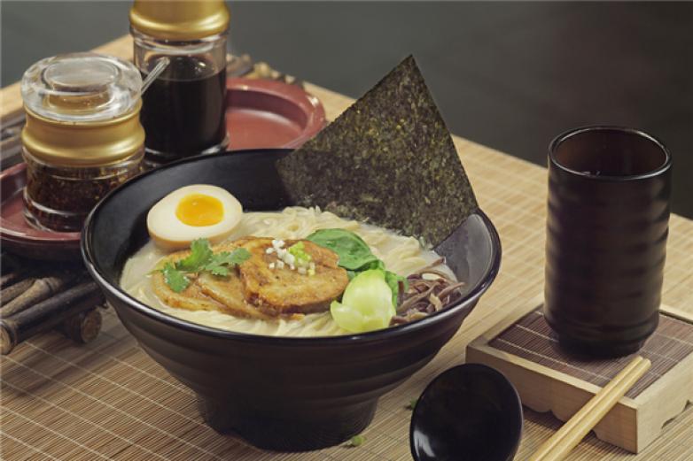 魚之漫豚骨拉面