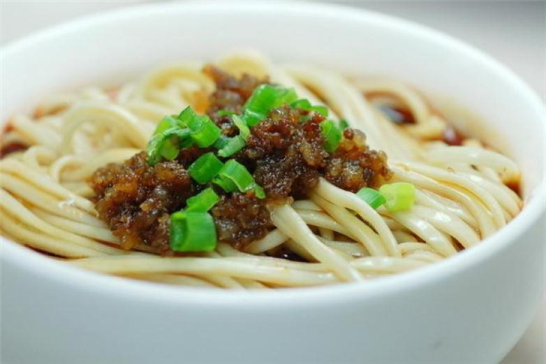 即品擔(dān)擔(dān)面