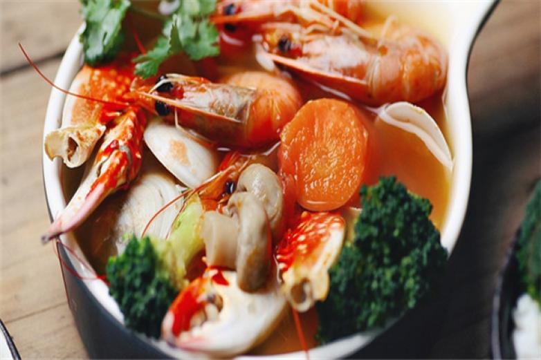 嗯啦東南亞餐廳