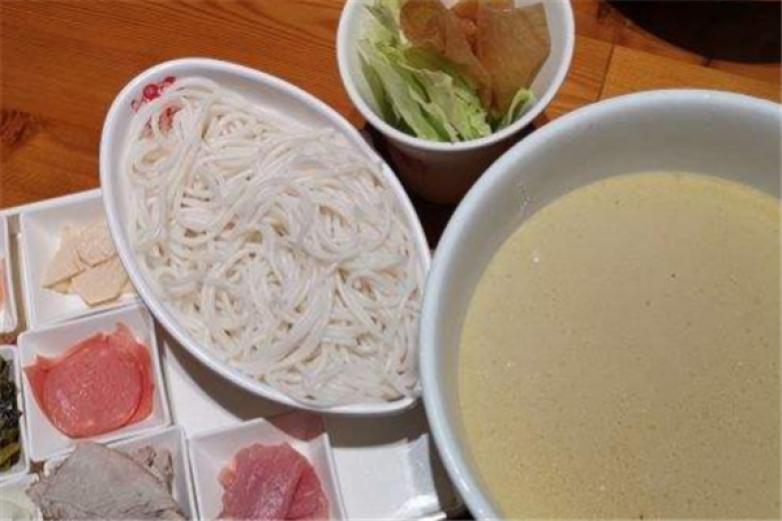 陳生記過橋米線