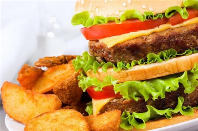 米蘭達(dá)炸雞漢堡