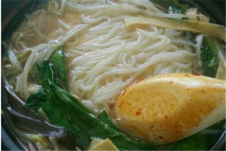 橋滿園過橋米線