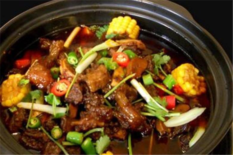 砂家煲主題牛肉館