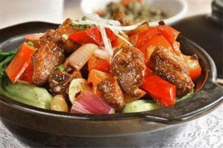 煲侍郎煲仔砂鍋飯