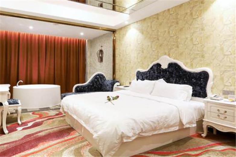 爆米花影院酒店