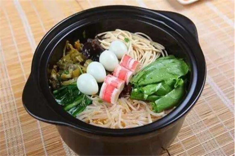 罐罐燒云南過(guò)橋米線