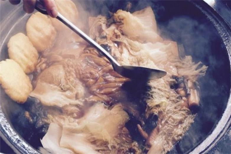 大鍋大灶柴火魚(yú)