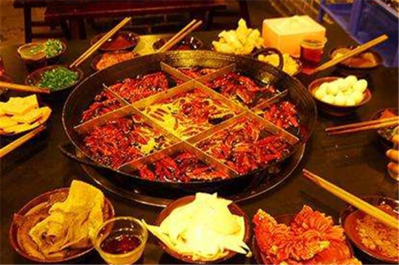 魚屋漁九孔噴泉火鍋