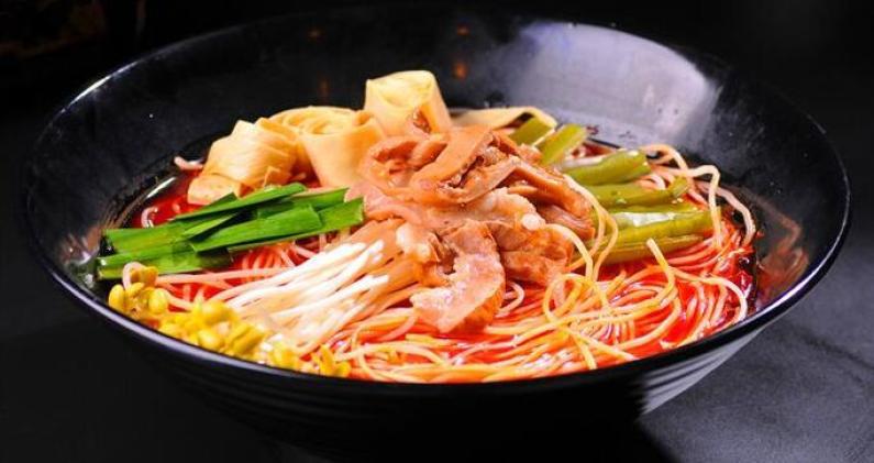 小叮當(dāng)米線